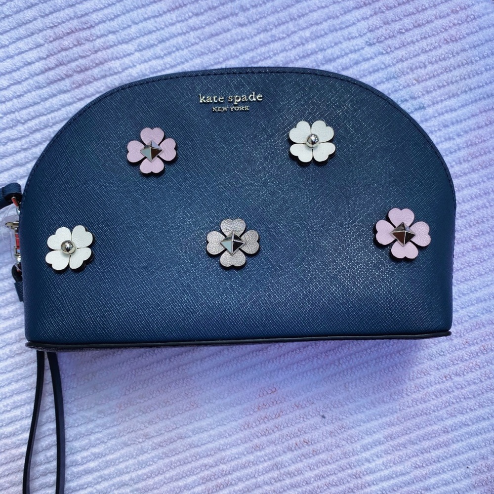 Kate Spade Medium Dome Wristlet